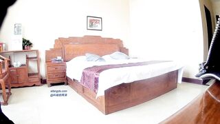 西安某翻译学院的18岁妹子第一部