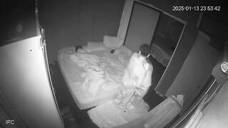 2025新流出❤️黑客破解家庭网络摄像头偷拍口活不错的年轻夫妻日常性生活喜欢六九式