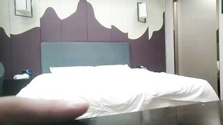 利哥探花纹身女叫起来好骚堪比女优张开双腿看肥穴