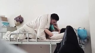 最新重磅大瓜诸葛亮晶晶和不羡江中仙女的跑去男生宿舍诱人录像有人玩游戏激战超级猛床都要散架了