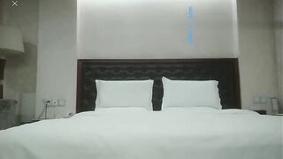 伟哥寻欢3500约极品女技师2