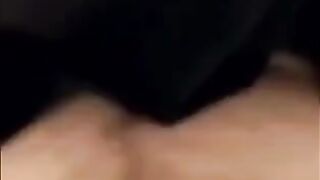 牛逼小哥趁弟弟喝醉半夜潜入姐姐房间乱伦