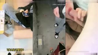 奶茶店勾引高中生我丑吗那你摸一下姐姐的胸