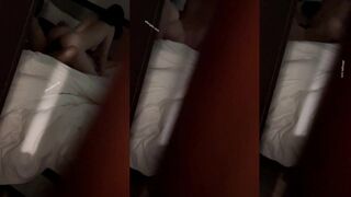 2025年最新流出极品90后绿帽淫妻【瑾色FQ】付费福利合集，给老婆约了大学生，阳台前大白天啪啪，干爽！