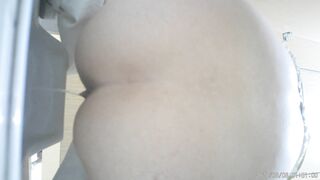 二月新流出魔手外购精品厕拍高校附近酒吧高清后拍美女尿尿短裙美眉流出貌似牛奶色分泌物