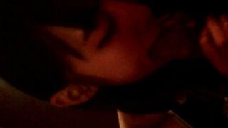 【高质露脸泄密】，分手求和遭拒，怒曝性爱自拍，又害羞又闷骚的长发美女，自慰吃鸡啪啪，无水印原版 (2)