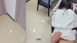 海角淫乱大神我给亲爸戴绿帽❤️人前偷操亲姐隔壁还在打麻将我在隔壁包间操她无水印高清原版