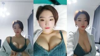 高颜值巨乳短发妹子露奶露逼诱惑 大奶粉嫩逼逼非常诱人