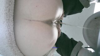 学校女厕全景偷拍多位漂亮学妹各种美鲍鱼完美展示 (2)